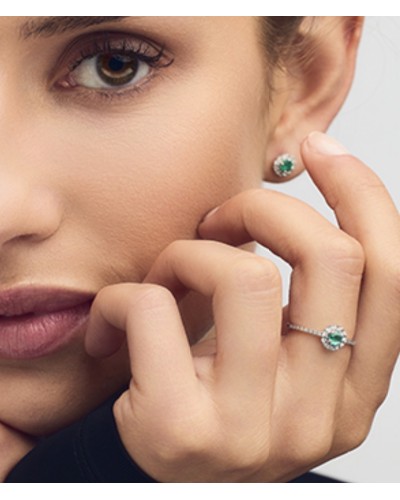 Pendientes esmeralda y diamantes oro blanco
