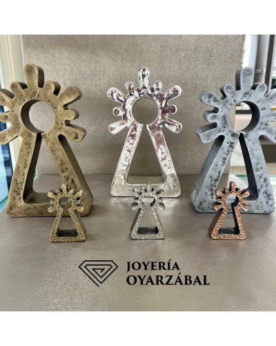 Figura Virgen del Pilar bañada en plata